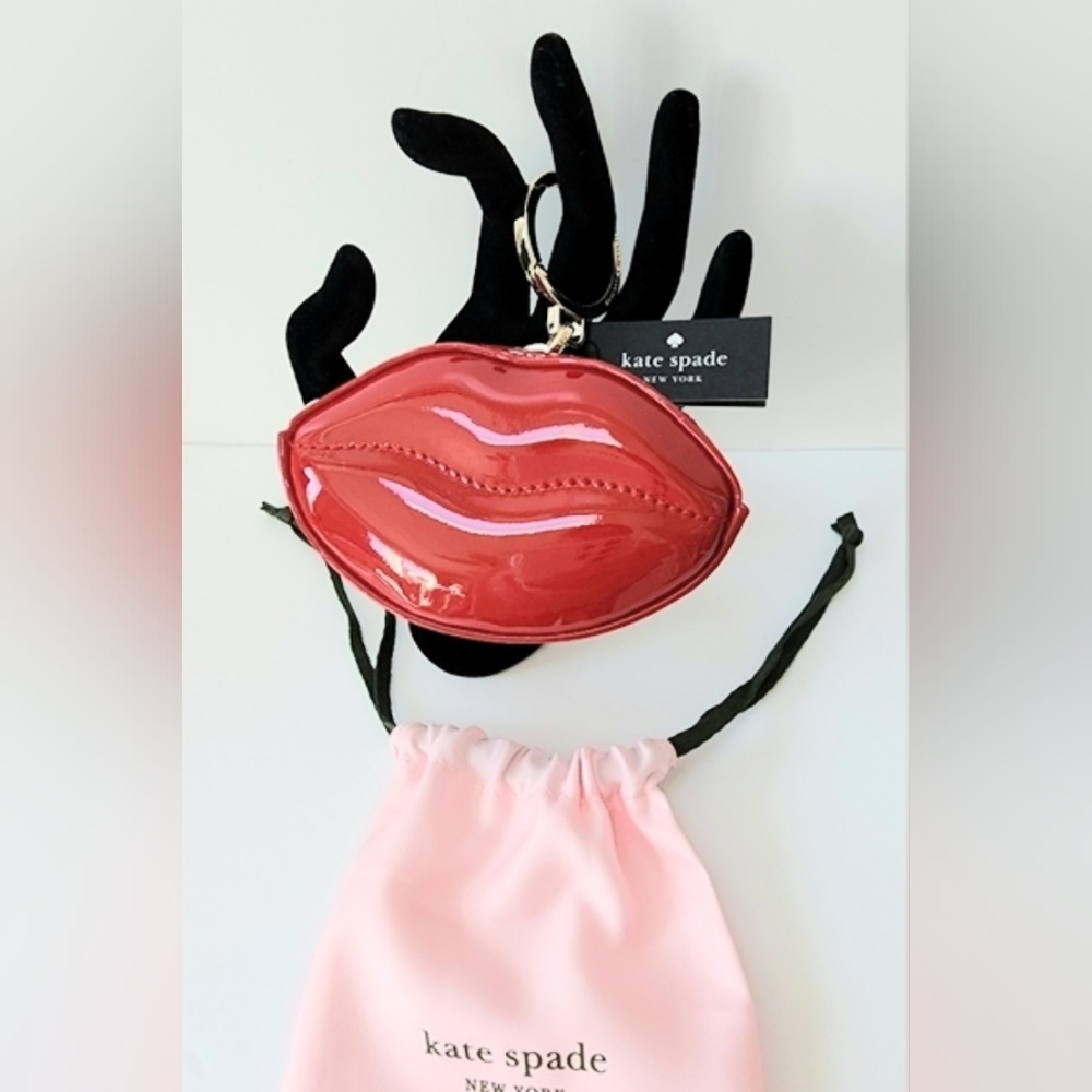 Kate Spade Mwah 3D Lips Coin Purse Keychain Red Patent Leather💋LIMITED Edition